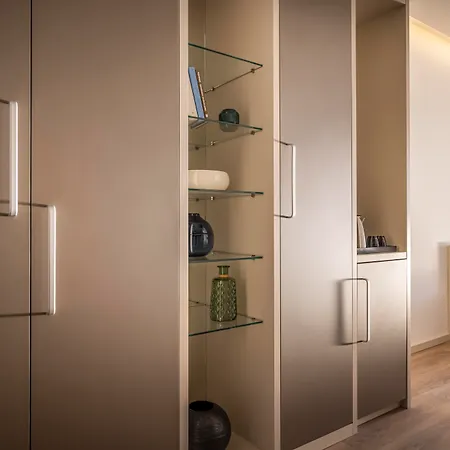 Aminess Laurel Khalani 5*