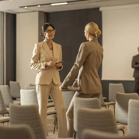 Aminess Laurel Khalani Hotel マカルスカ