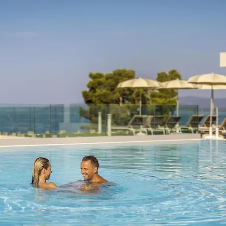 Aminess Laurel Khalani 5* Makarska