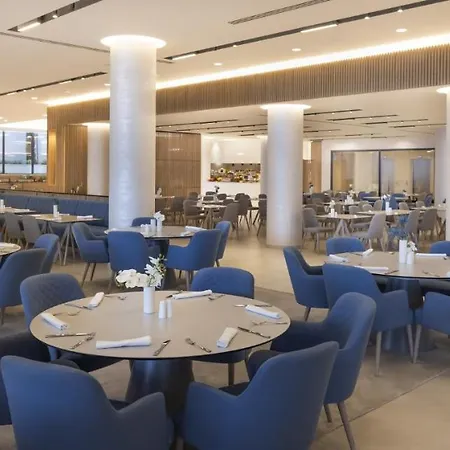 Aminess Laurel Khalani מאקרסקה