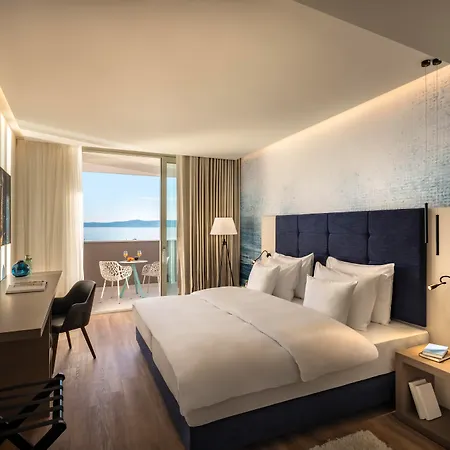 ホテル Aminess Laurel Khalani Hotel マカルスカ