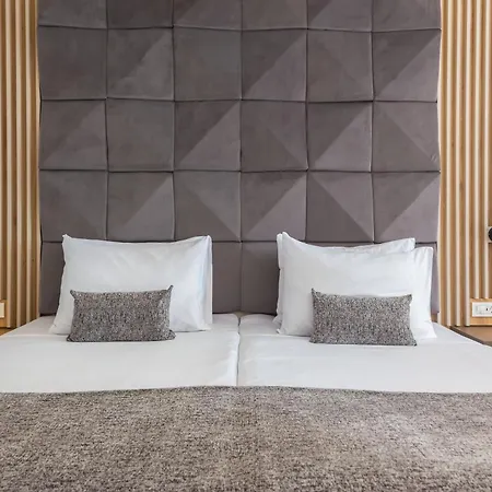 Aminess Laurel Khalani Hotel 5*