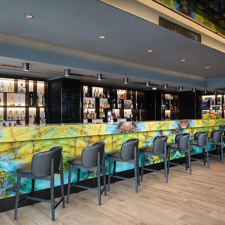 Szálloda Aminess Laurel Khalani