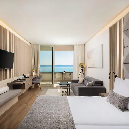 Hotel Aminess Laurel Khalani 5*