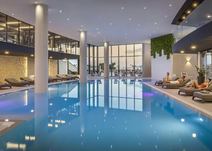 Aminess Laurel Khalani 5* Makarska