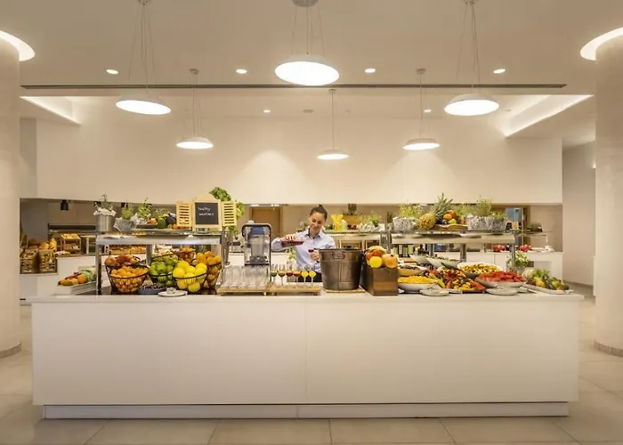 Aminess Laurel Khalani Makarska