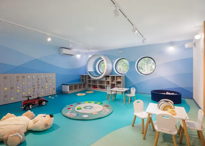 Aminess Laurel Khalani Makarska