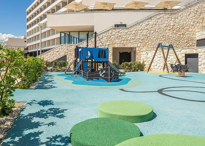 Aminess Laurel Khalani 5*