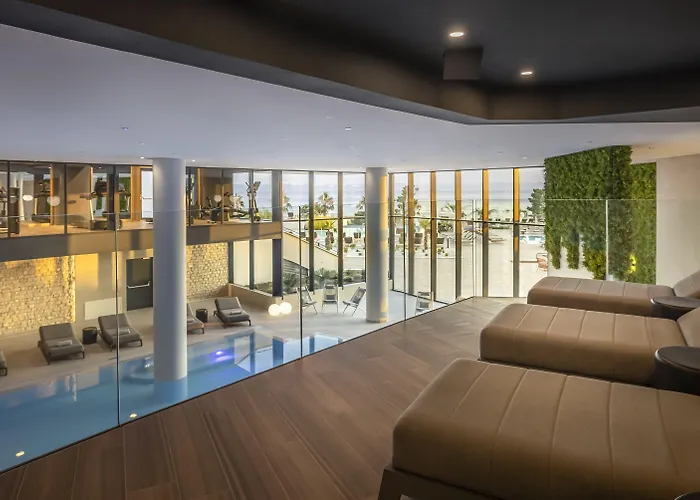 Hotel Aminess Laurel Khalani