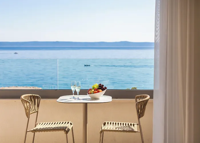 Hotel Aminess Laurel Khalani 5*