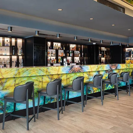 Aminess Laurel Khalani 5*